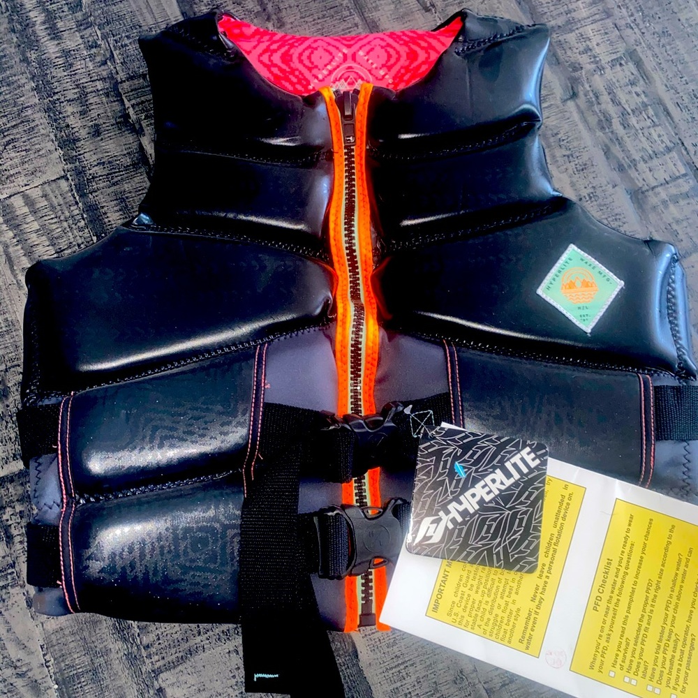 HYPERLITE Women’s Lifejacket